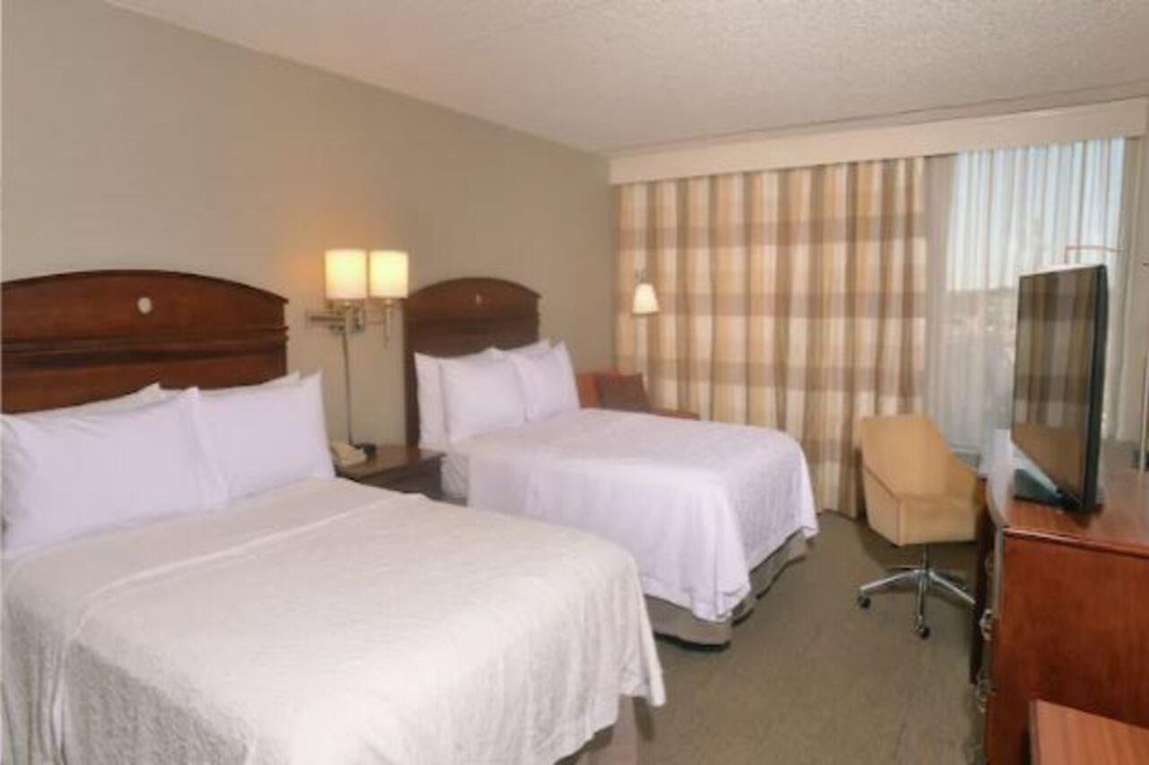 Hampton Inn Springfield-South Εξωτερικό φωτογραφία